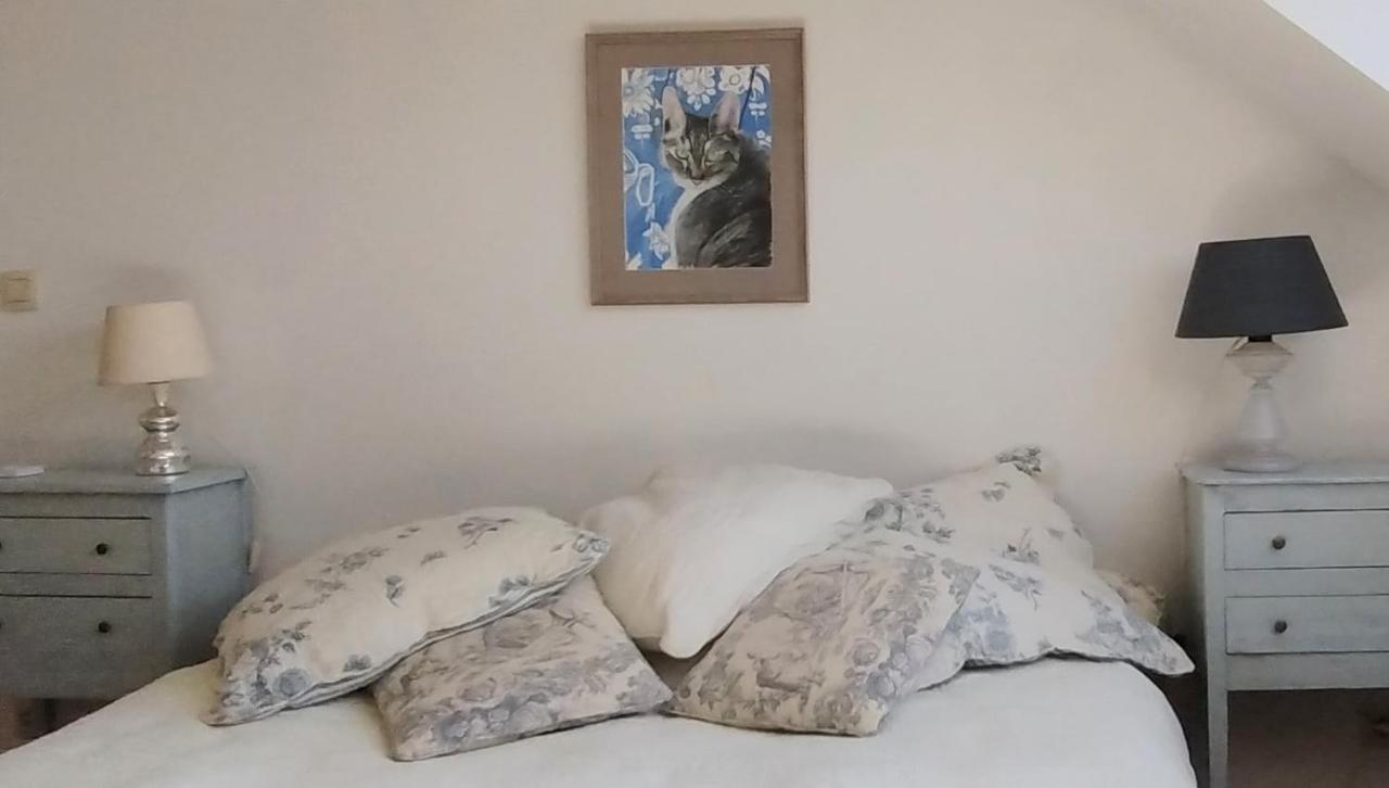 Bed and Breakfast L Heure Bleue Wezembeek-Oppem Exterior foto